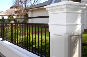 caststone-fence-pillars-g-23