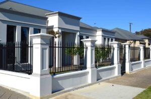 sandstone-fence-pillars